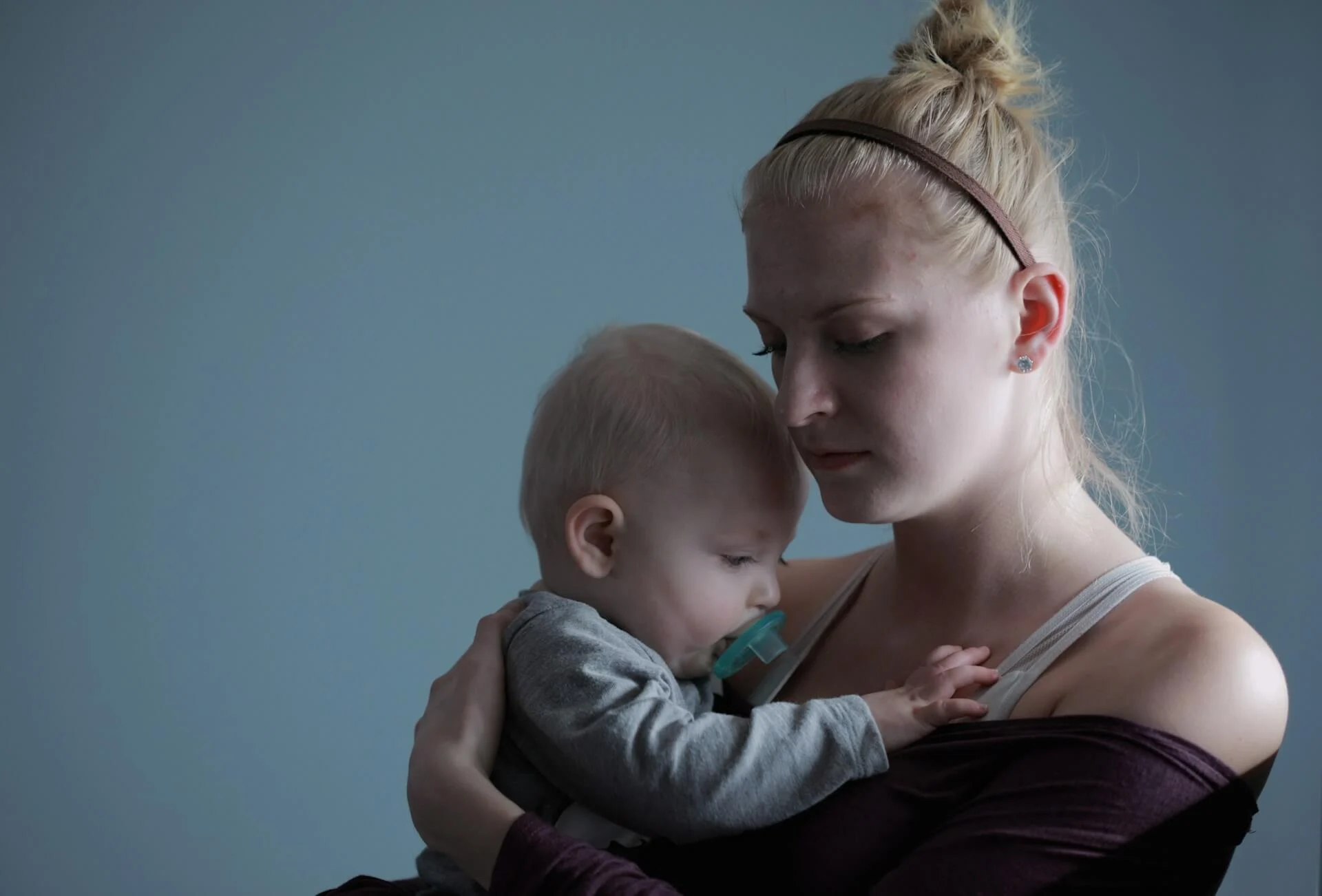 Strength for Moms How To Find Comfort and Hope Through Scripture
